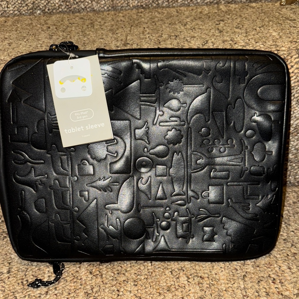 heyday Black Tablet Sleeve